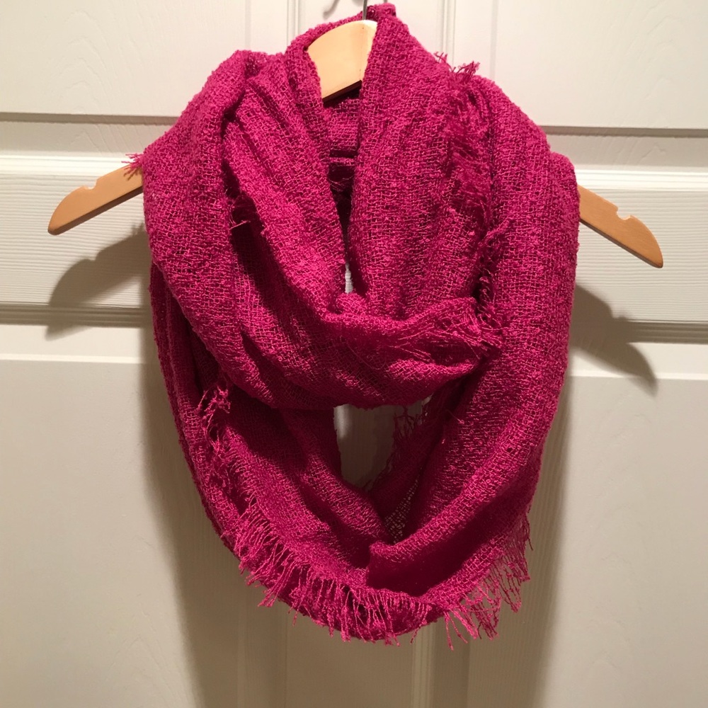 Infinity scarf
